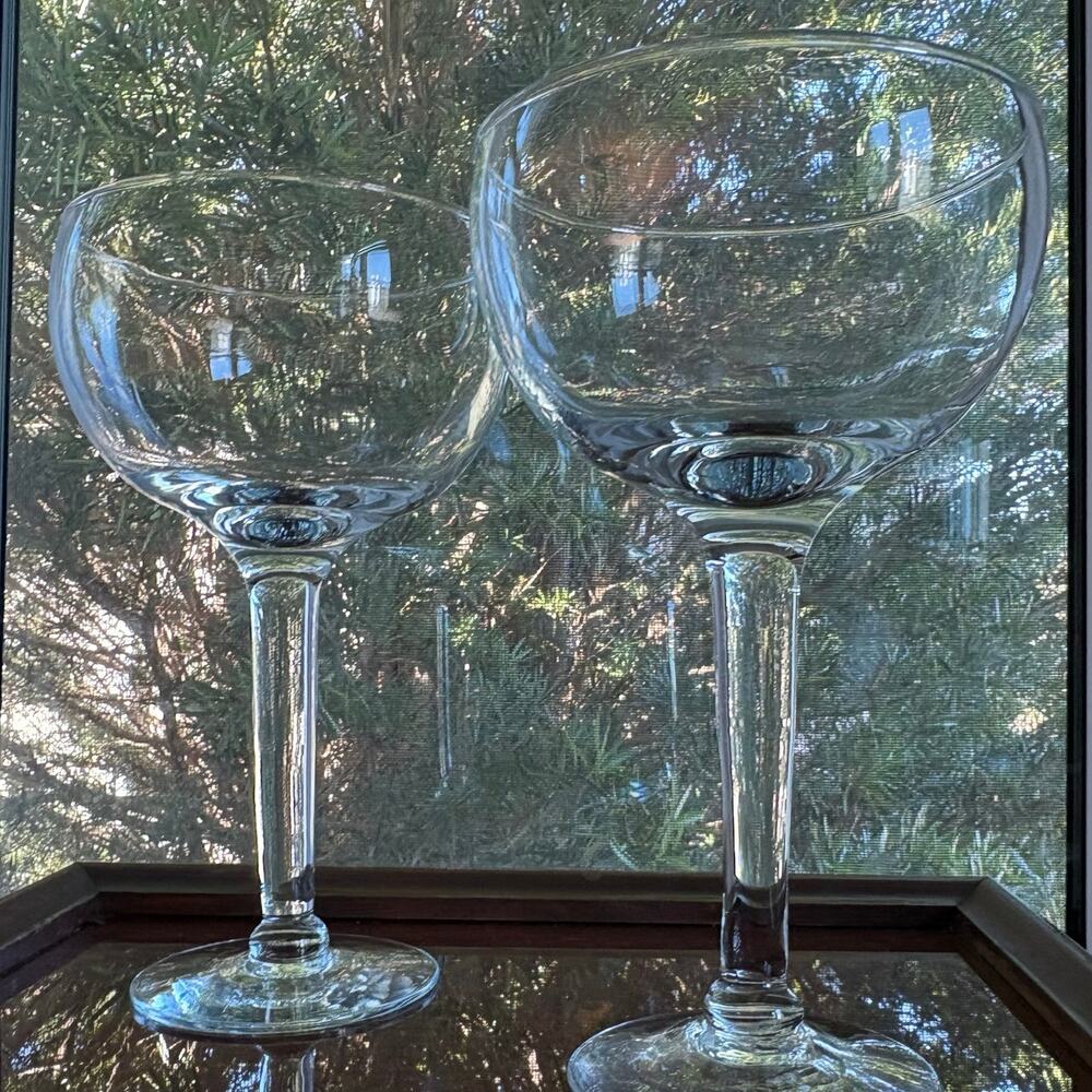 Set of 2 Oversized Vintage Stemmed Cocktail Glasses 32 oz Large Clear